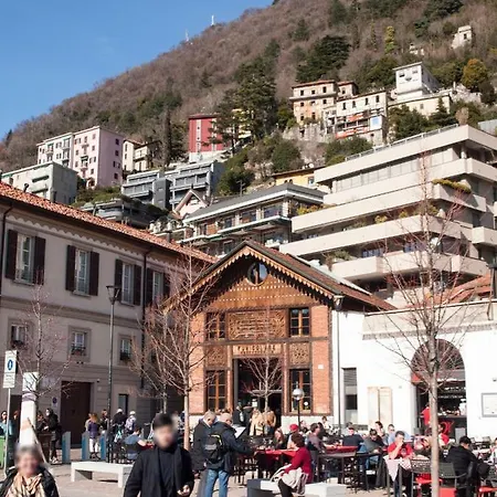 Lägenhet Casa Lorenza Como